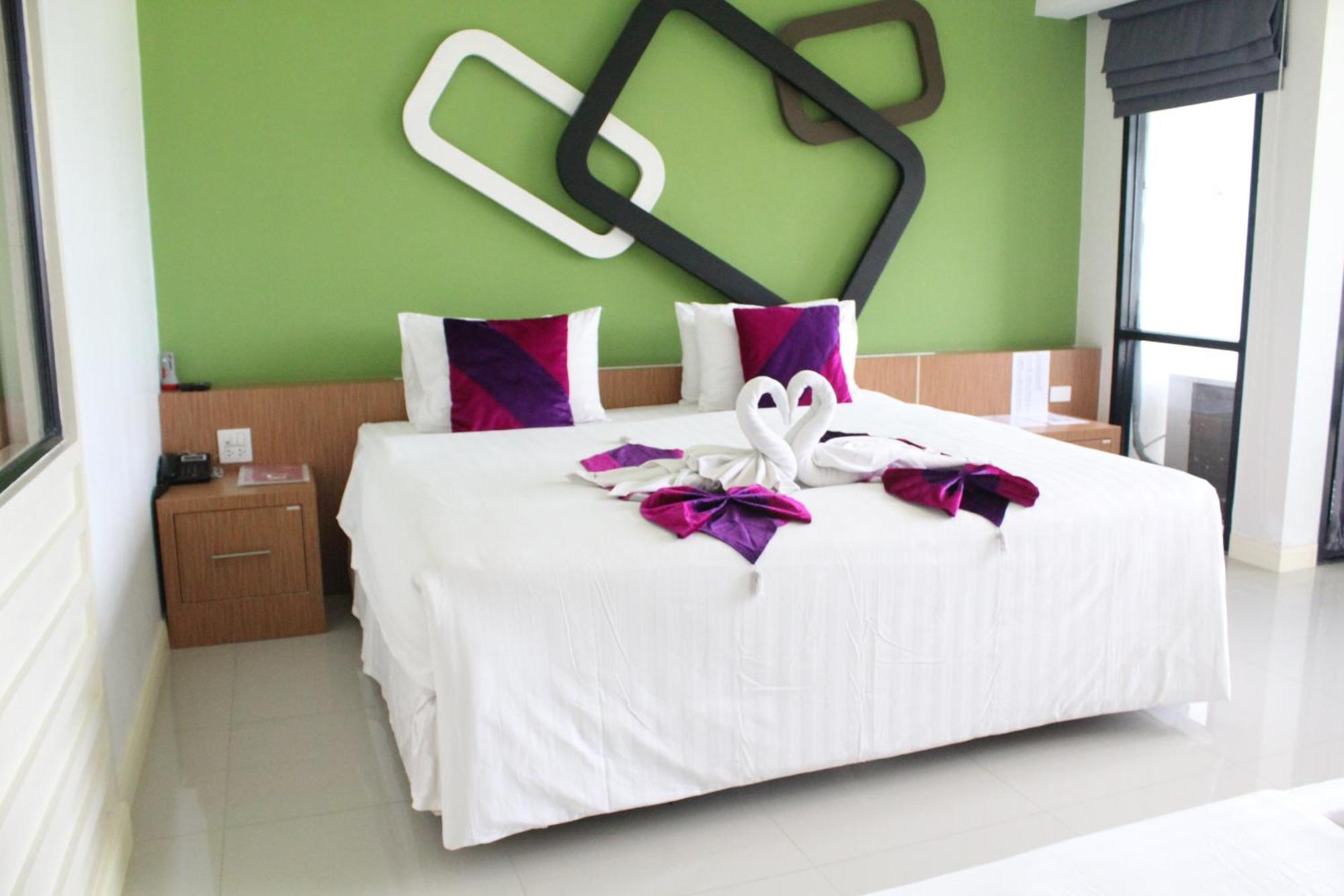 Phitsanulok United Hotel Exterior photo